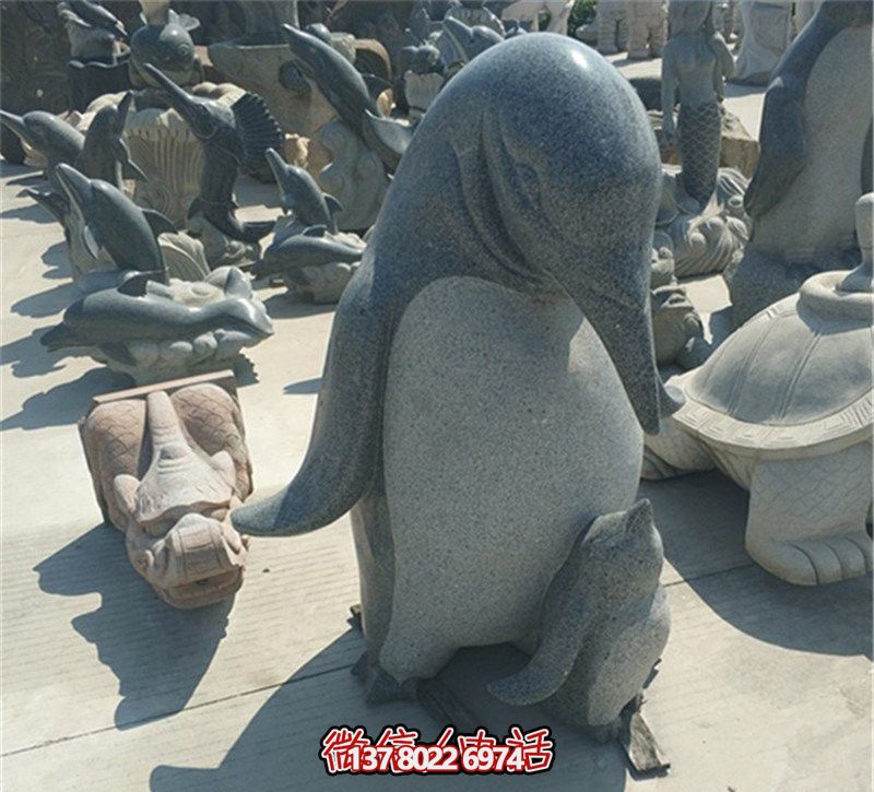 企鵝雕塑，讓公園更加精彩